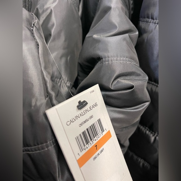 Calvin Klein Boys' Eclipse Bubble Jacket, Dark Grey - Picture 8 of 16